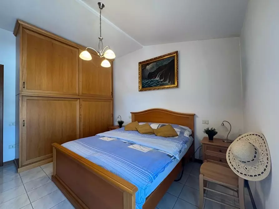 Immagine 8 di Appartamento in vendita  a Viareggio