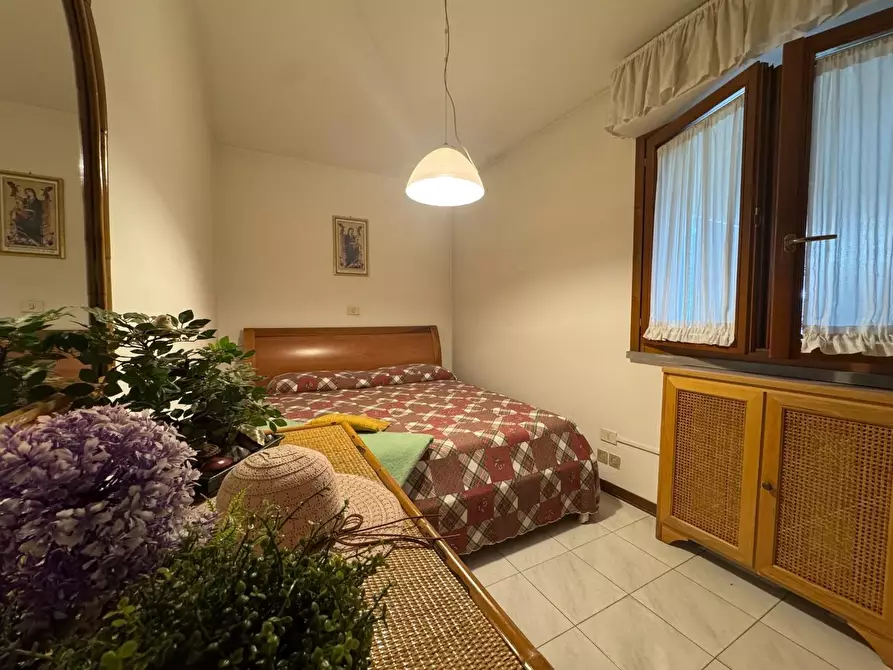 Immagine 9 di Appartamento in vendita  a Viareggio