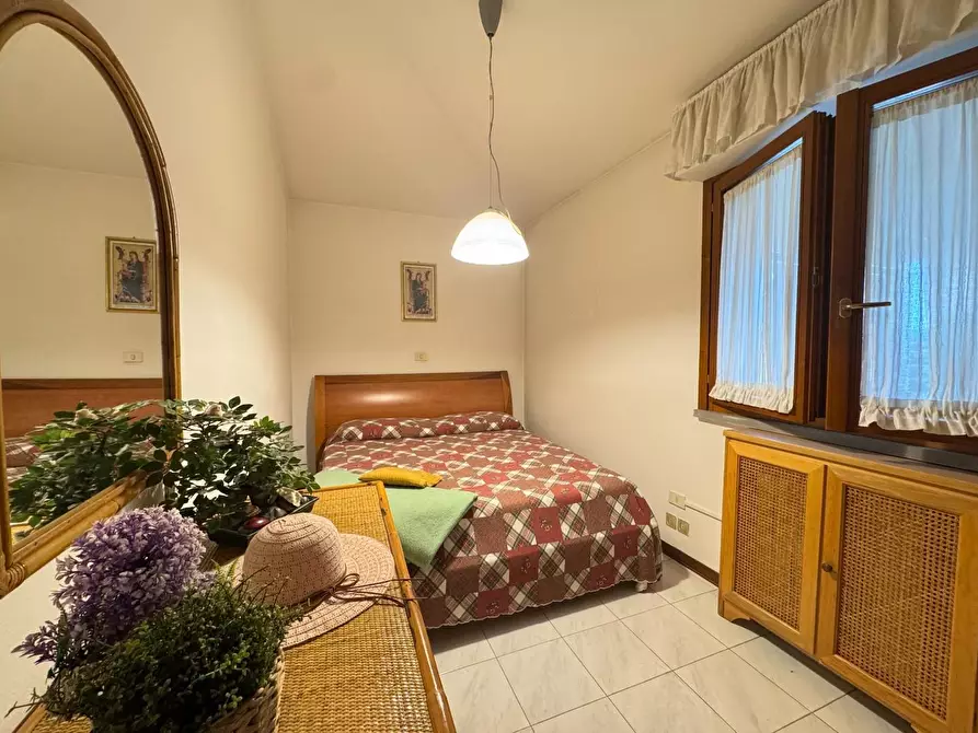 Immagine 26 di Appartamento in vendita  a Viareggio