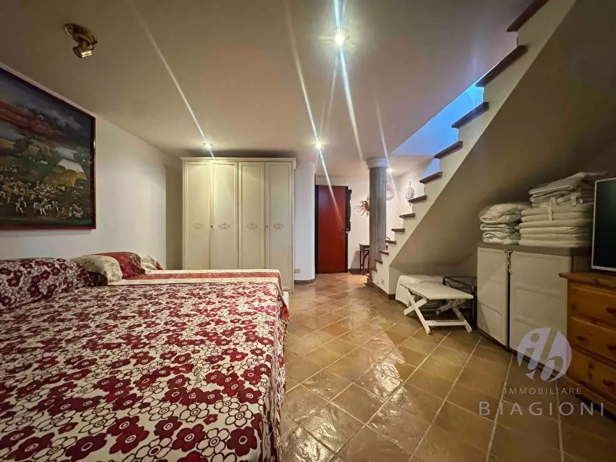 Immagine 31 di Villa in vendita  a Pietrasanta