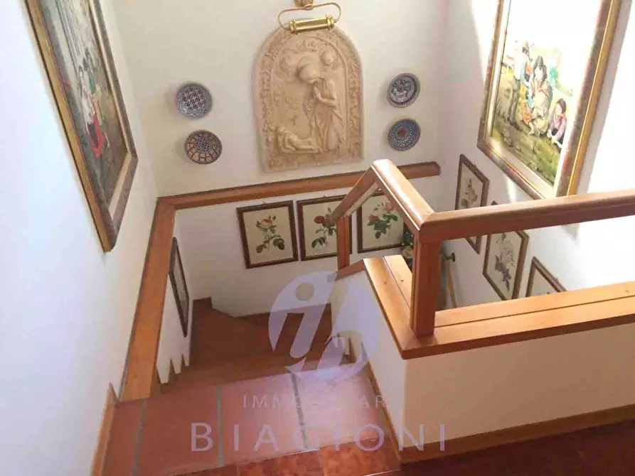 Immagine 22 di Villa in vendita  a Pietrasanta