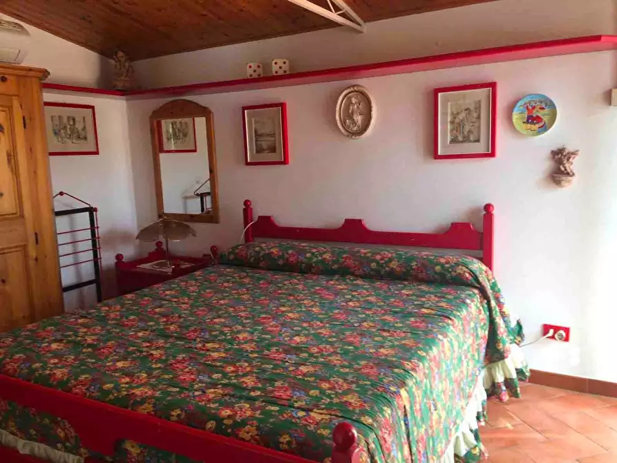 Immagine 29 di Villa in vendita  a Pietrasanta