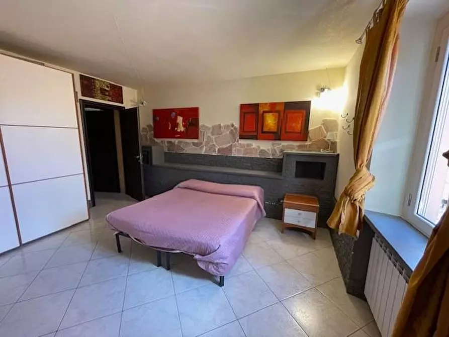Immagine 7 di Casa colonica in vendita  a San Giuliano Terme