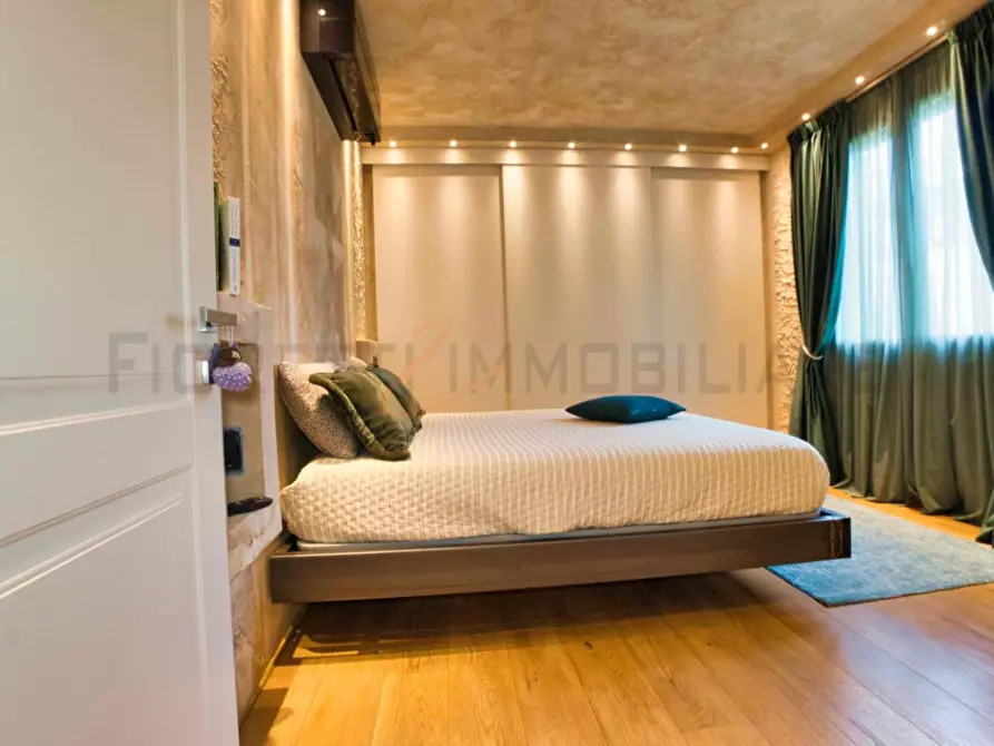 Immagine 24 di Appartamento in vendita  a Piombino