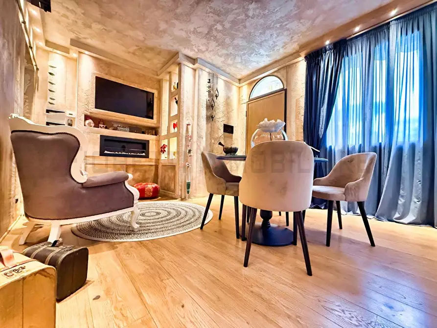 Immagine 2 di Appartamento in vendita  a Piombino