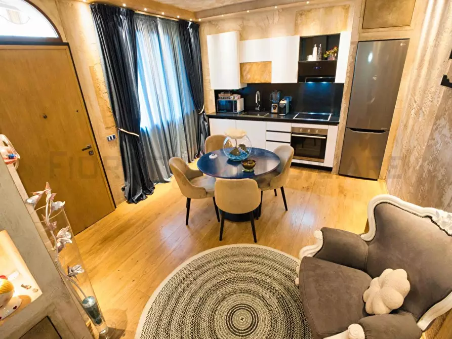 Immagine 8 di Appartamento in vendita  a Piombino