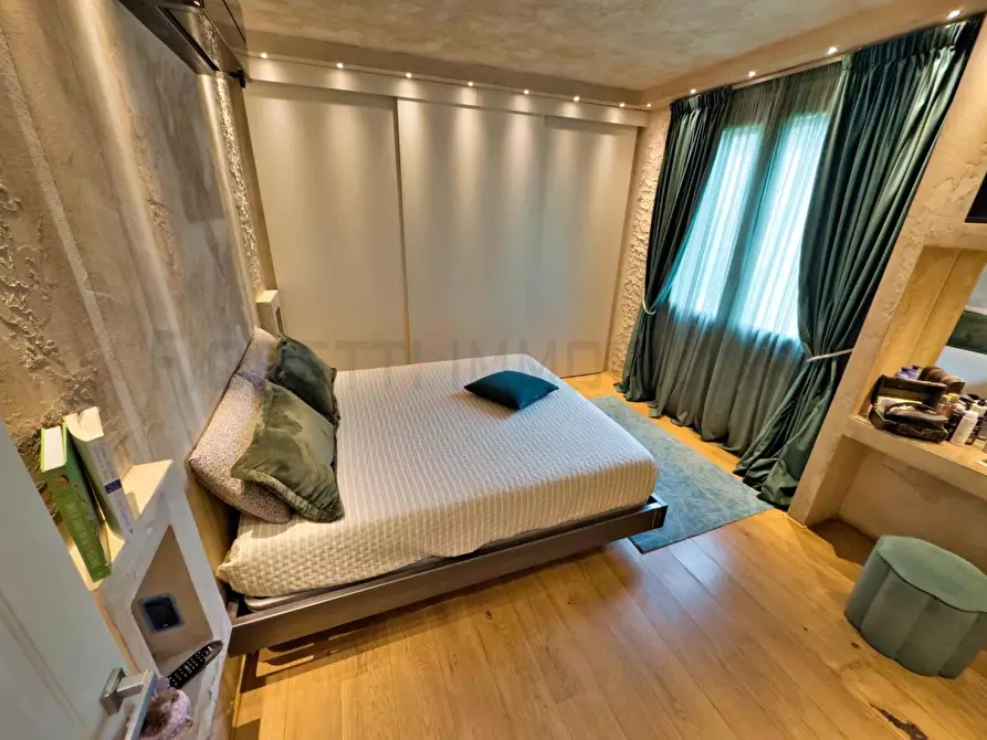 Immagine 27 di Appartamento in vendita  a Piombino