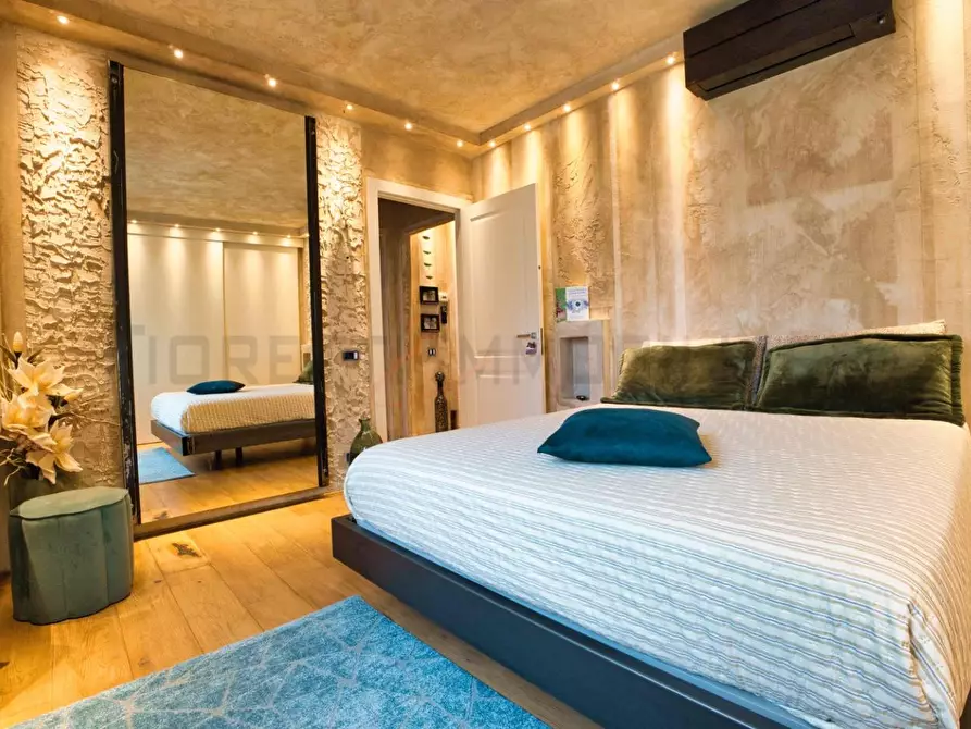 Immagine 29 di Appartamento in vendita  a Piombino