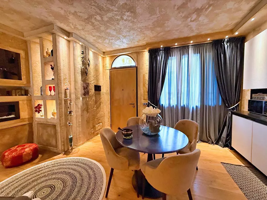 Immagine 49 di Appartamento in vendita  a Piombino