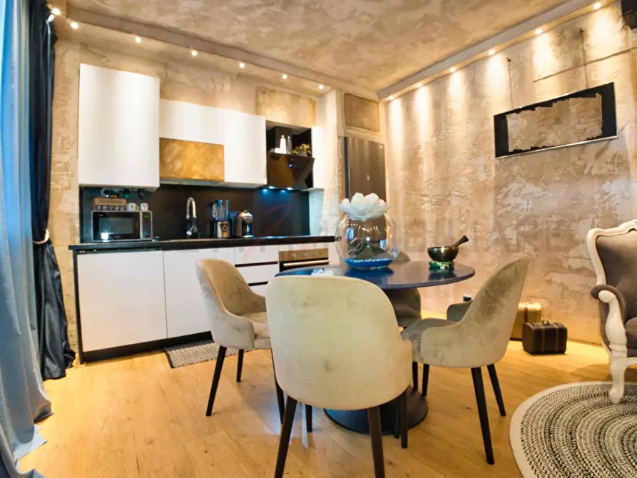 Immagine 3 di Appartamento in vendita  a Piombino