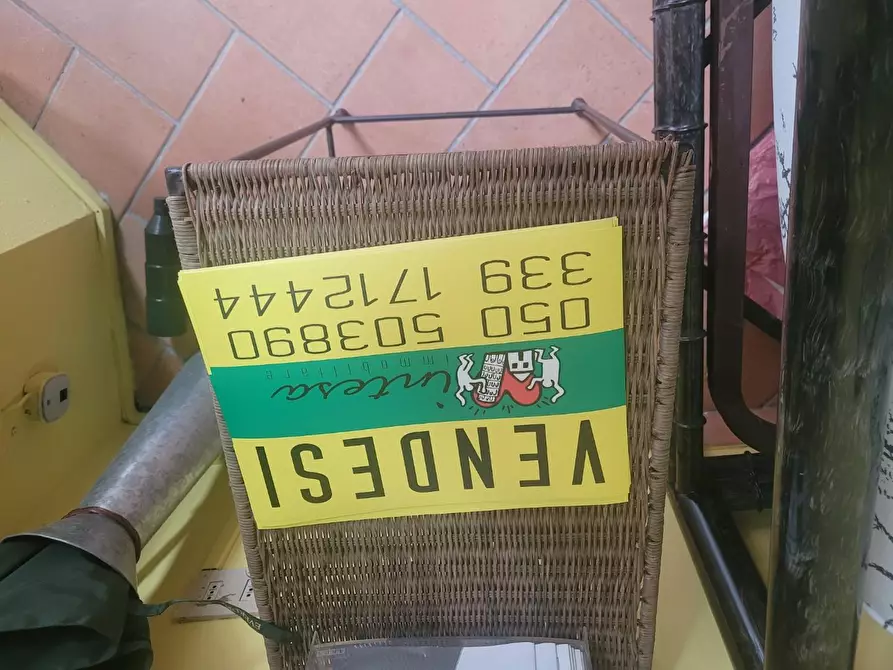 Immagine 19 di Appartamento in vendita  a Pisa