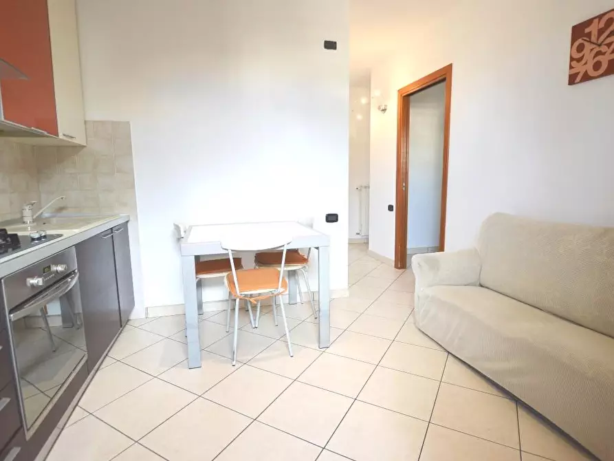 Immagine 10 di Appartamento in vendita  a Lucca