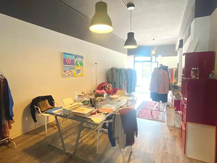 Immagine 5 di Ufficio in affitto  a Vicopisano