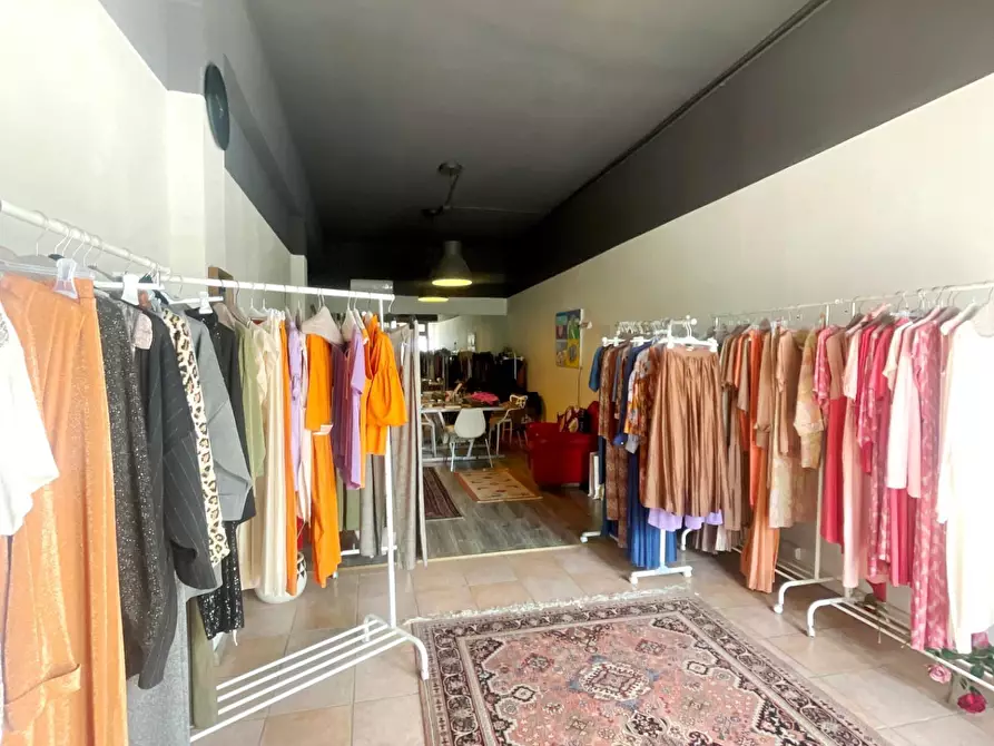 Immagine 7 di Ufficio in affitto  a Vicopisano