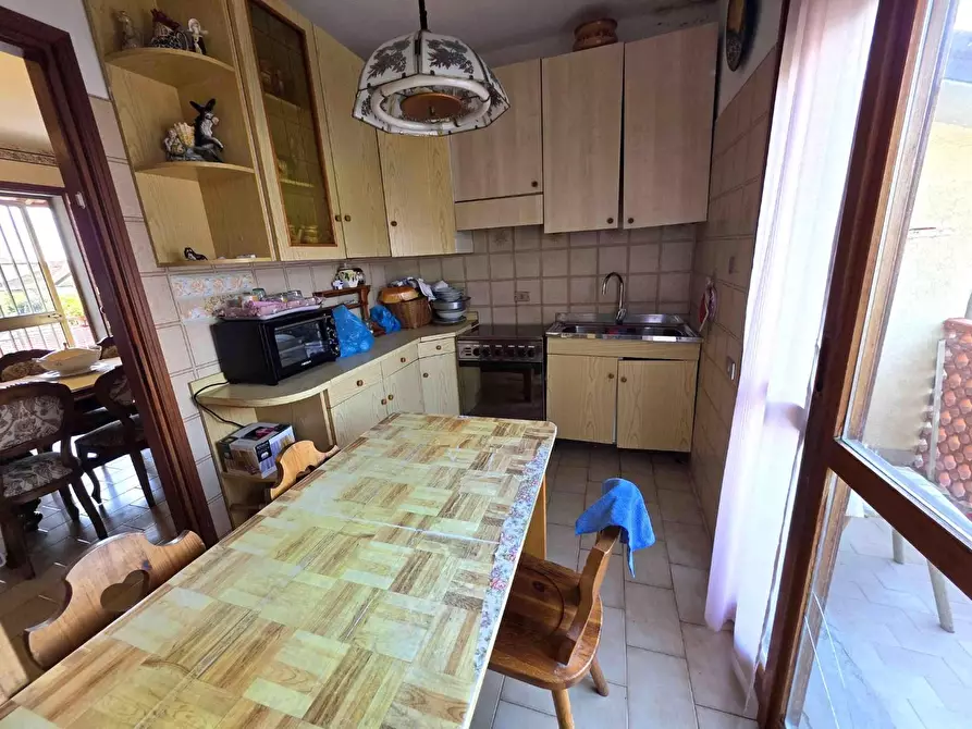 Immagine 7 di Appartamento in vendita  a Massa