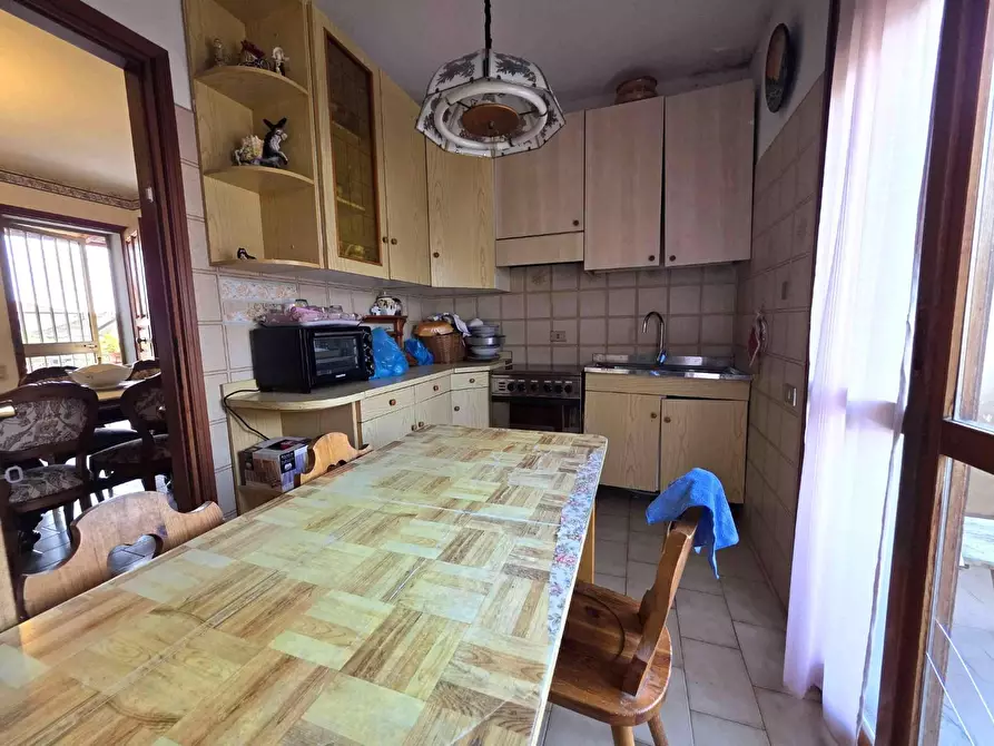 Immagine 8 di Appartamento in vendita  a Massa