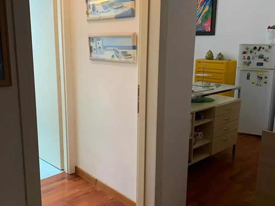 Immagine 11 di Appartamento in vendita  a Livorno