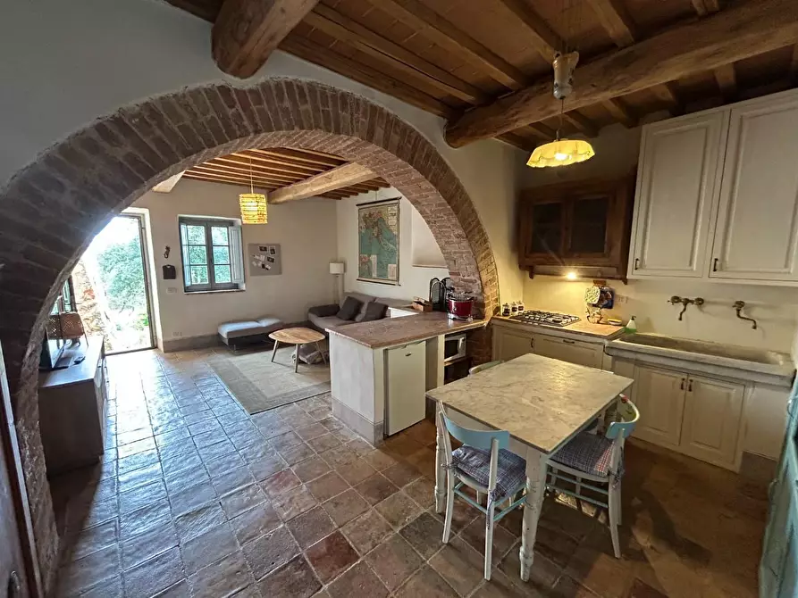 Immagine 43 di Casa colonica in vendita  a Monteriggioni