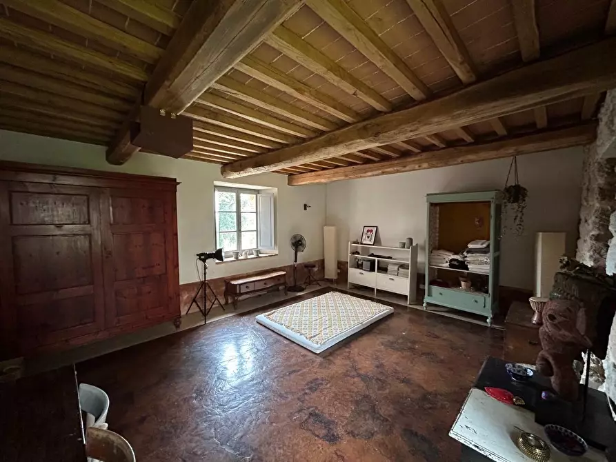 Immagine 9 di Casa colonica in vendita  a Monteriggioni