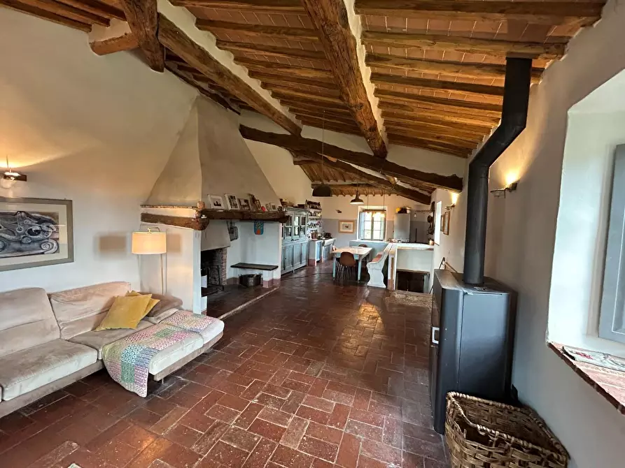 Immagine 17 di Casa colonica in vendita  a Monteriggioni