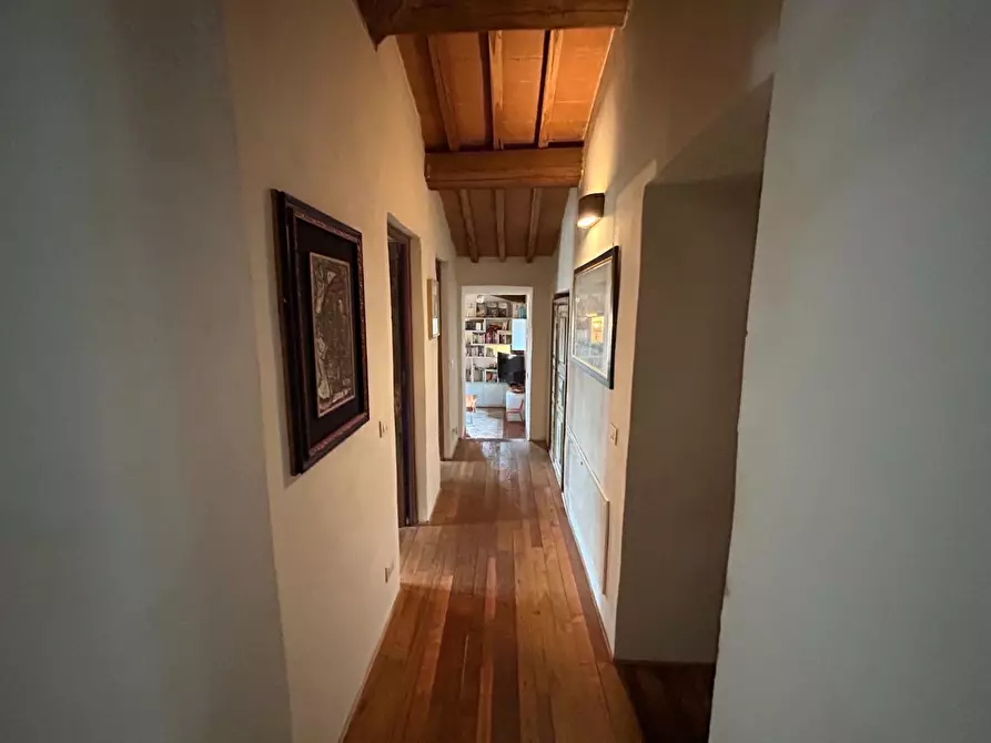 Immagine 25 di Casa colonica in vendita  a Monteriggioni