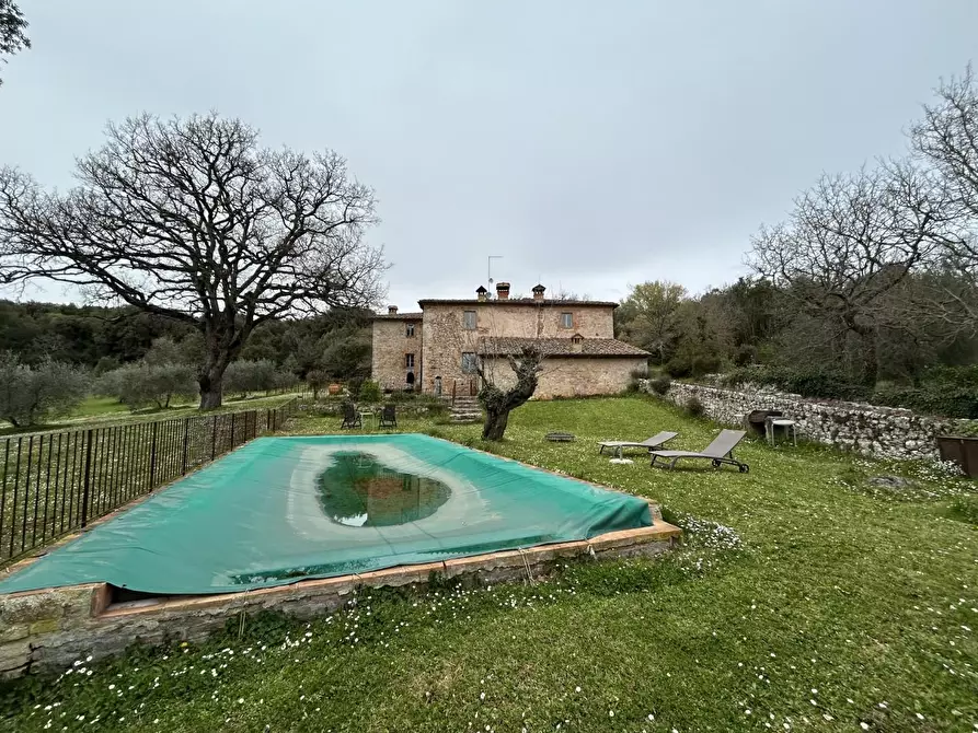Immagine 51 di Casa colonica in vendita  a Monteriggioni
