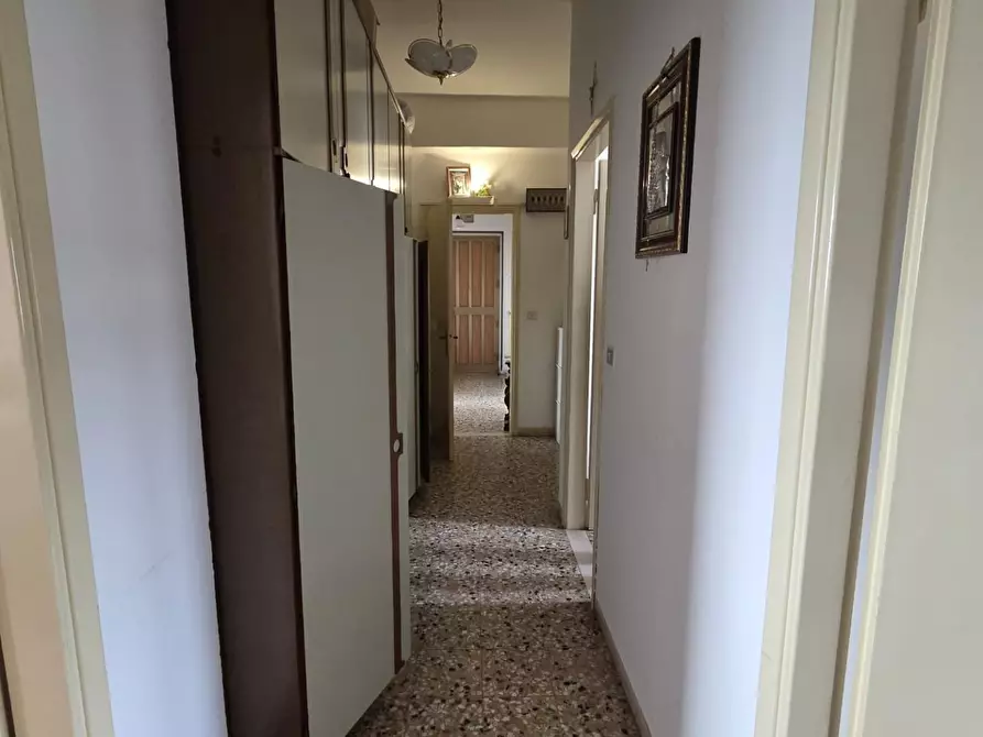 Immagine 25 di Appartamento in vendita  a Porcari