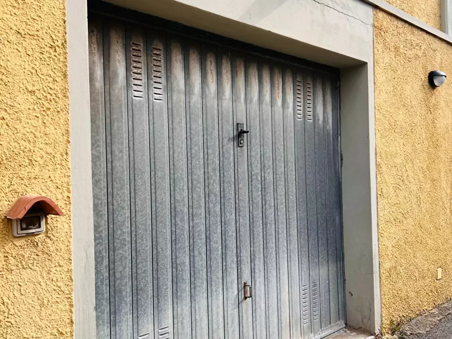 Immagine 19 di Appartamento in vendita  a Castagneto Carducci