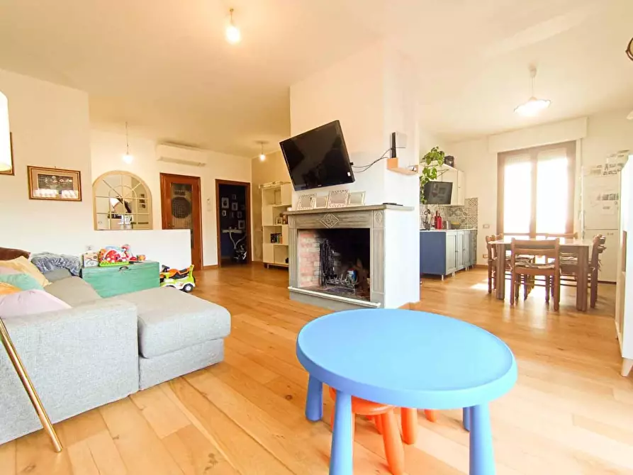 Immagine 16 di Appartamento in vendita  a Pisa