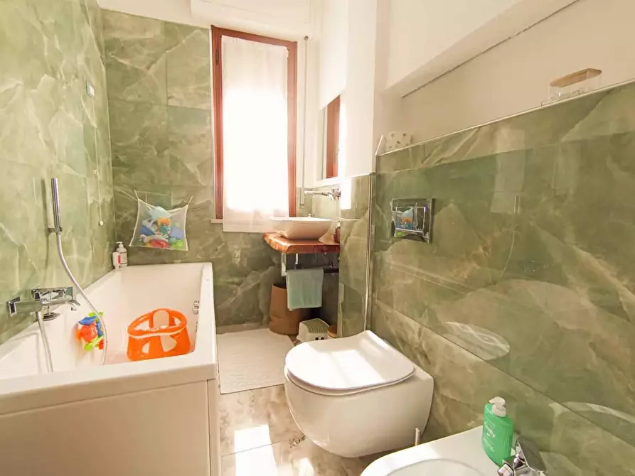 Immagine 45 di Appartamento in vendita  a Pisa