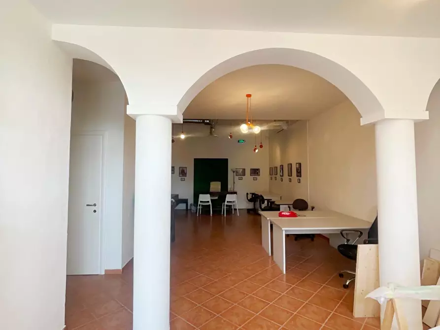 Immagine 10 di Capannone industriale in affitto  a Vicopisano