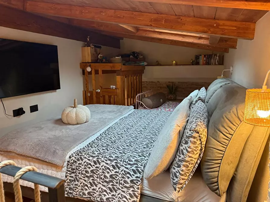 Immagine 5 di Loft/Open space in vendita  a Massa