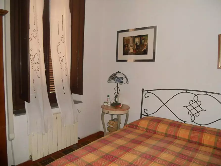 Immagine 9 di Villa in vendita  a Viareggio