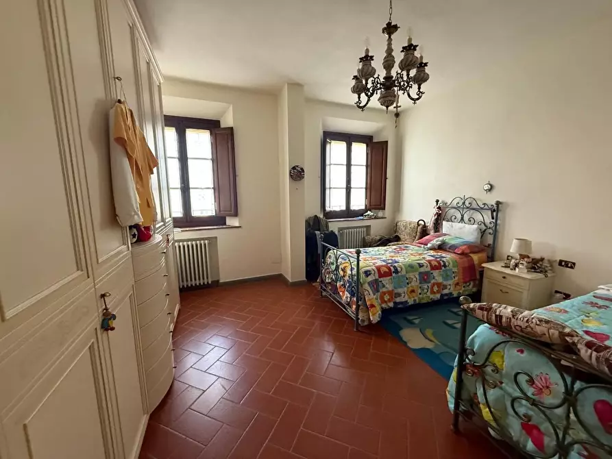 Immagine 3 di Villa in vendita  a Cerreto Guidi