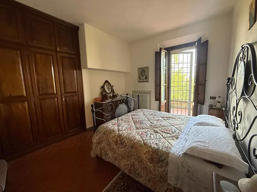Immagine 4 di Villa in vendita  a Cerreto Guidi