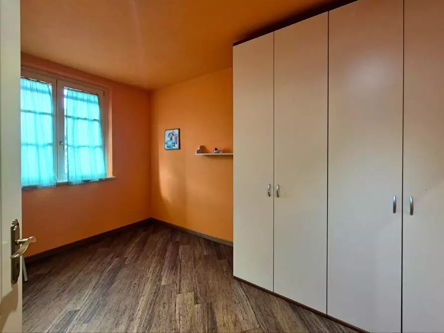 Immagine 28 di Villa in vendita  a Capannori