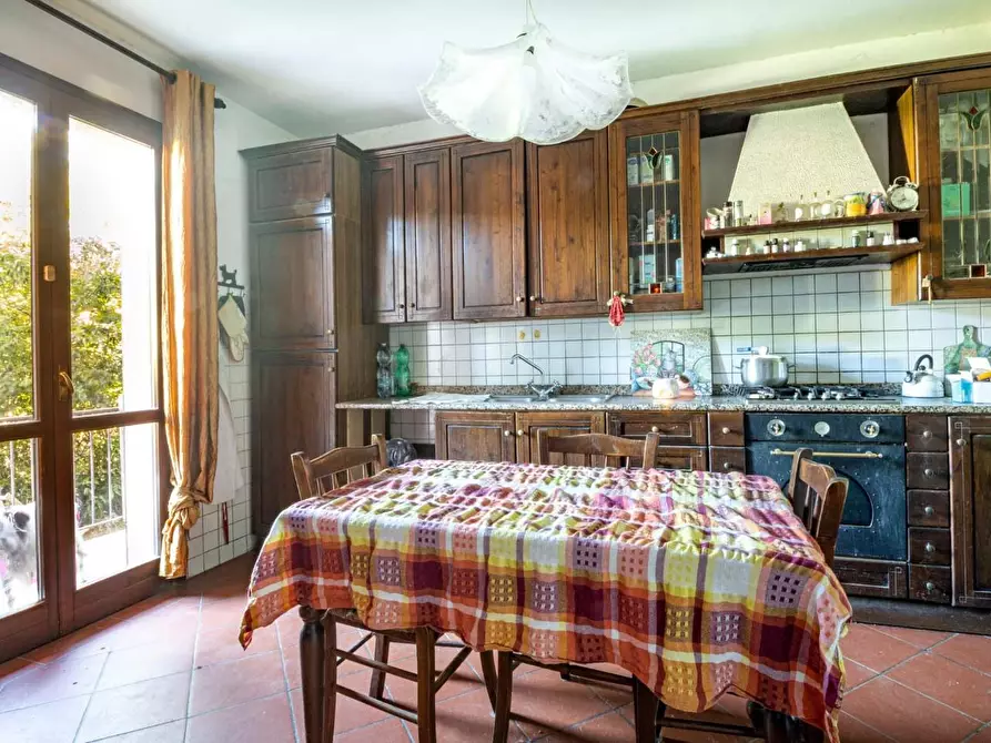 Immagine 4 di Casa bifamiliare in vendita  a Vicopisano