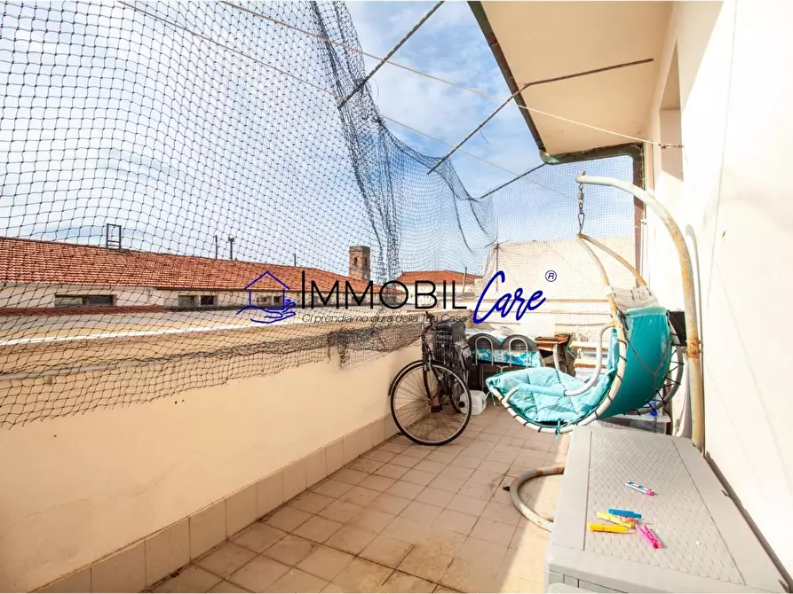Immagine 1 di Appartamento in vendita  a Livorno