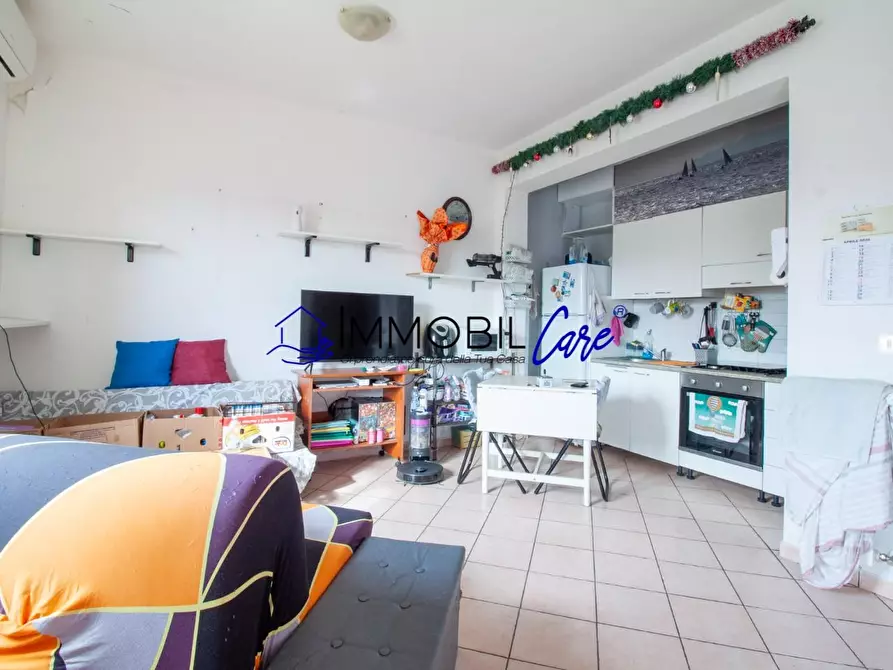 Immagine 6 di Appartamento in vendita  a Livorno