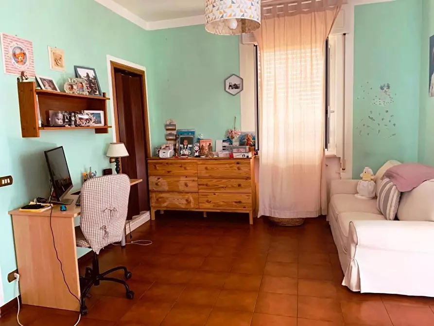 Immagine 8 di Appartamento in vendita  a Carrara