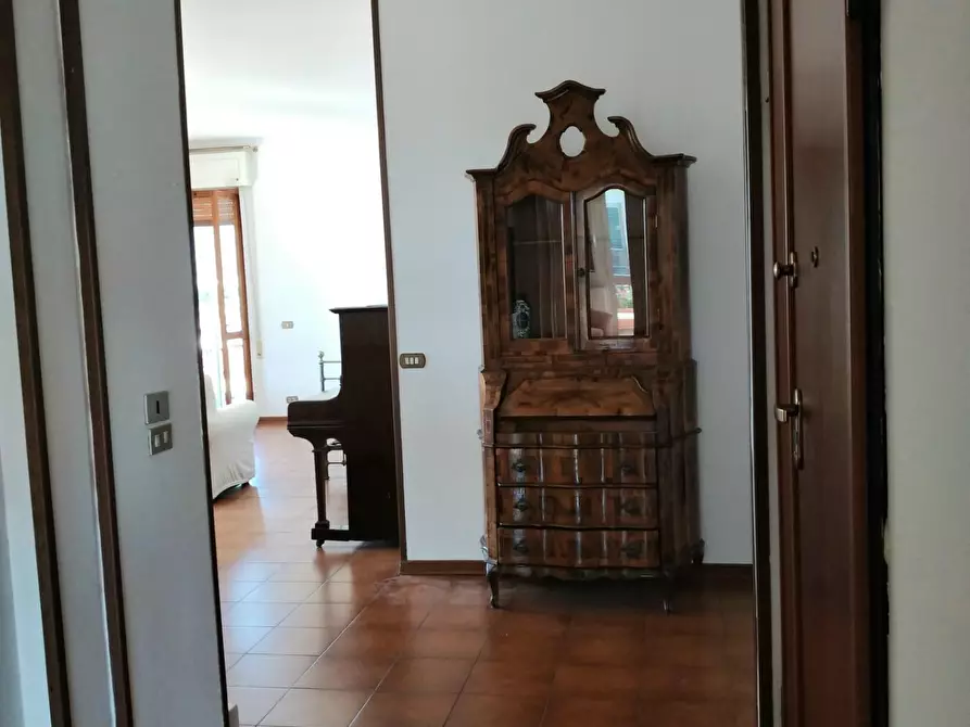 Immagine 19 di Appartamento in vendita  a Carrara