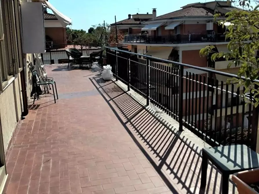 Immagine 14 di Appartamento in vendita  a Carrara