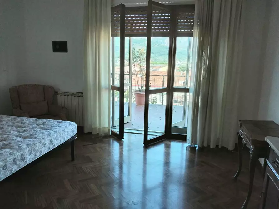 Immagine 30 di Appartamento in vendita  a Carrara