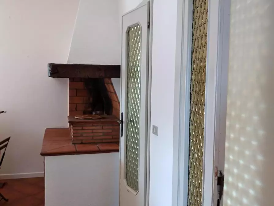 Immagine 18 di Appartamento in vendita  a Carrara