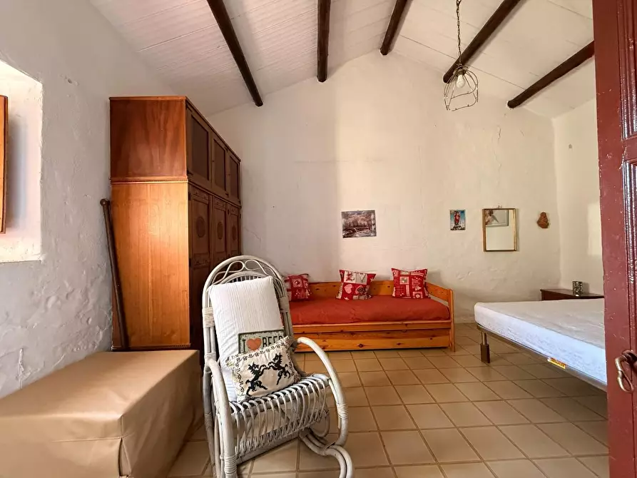 Immagine 13 di Casa colonica in vendita  a Arzachena