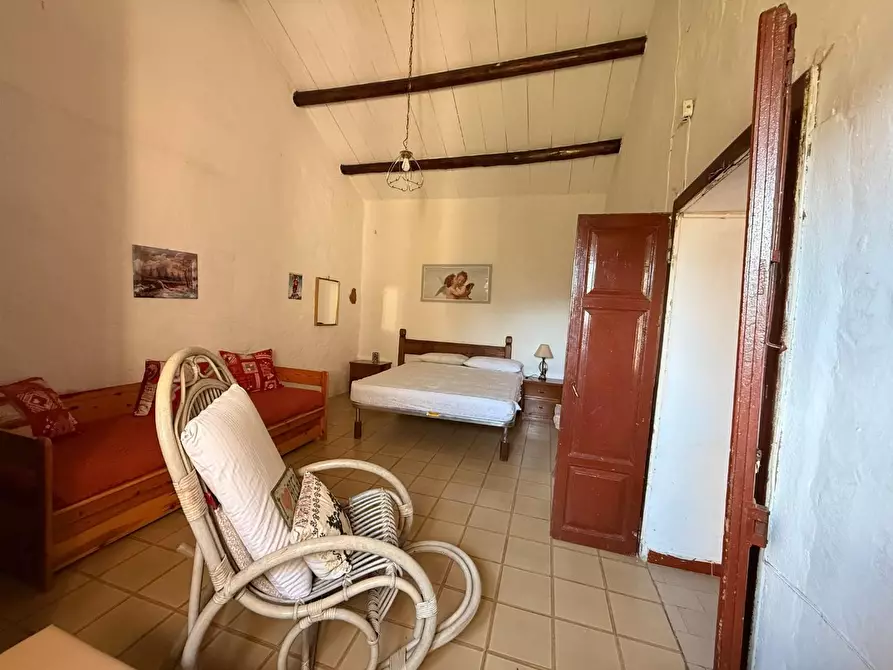 Immagine 14 di Casa colonica in vendita  a Arzachena