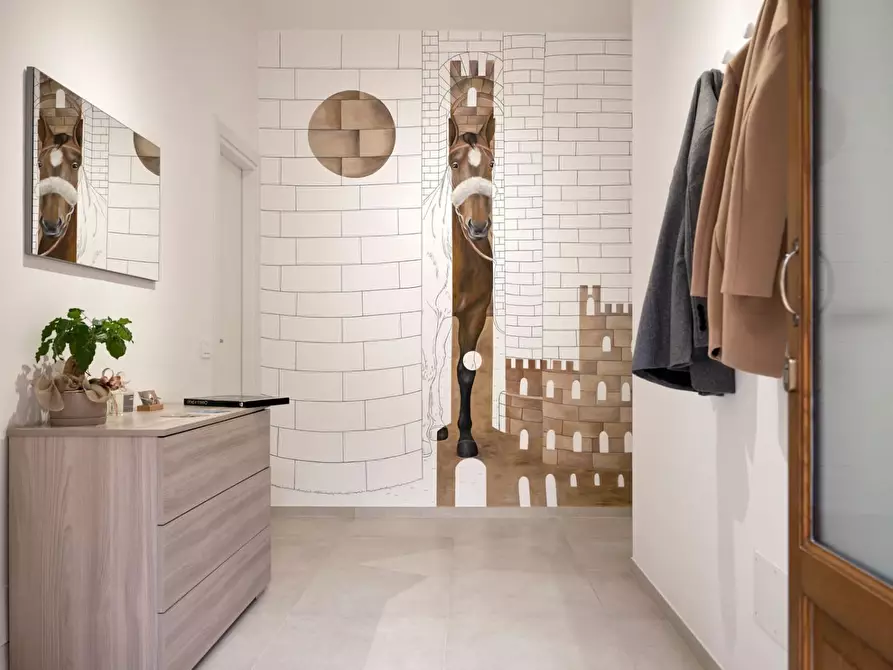 Immagine 5 di Appartamento in vendita  a Siena