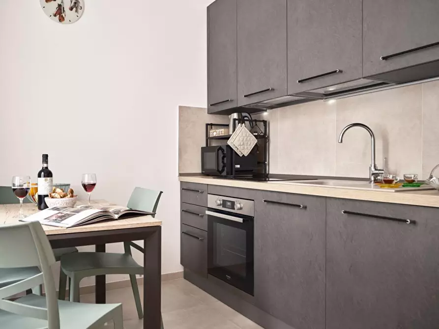 Immagine 8 di Appartamento in vendita  a Siena