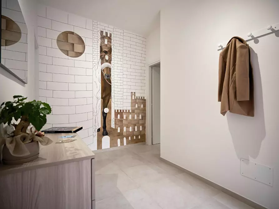 Immagine 4 di Appartamento in vendita  a Siena