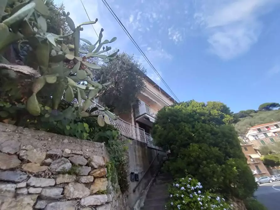Immagine 42 di Appartamento in vendita  a Portovenere